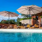 Sebenico Villa *